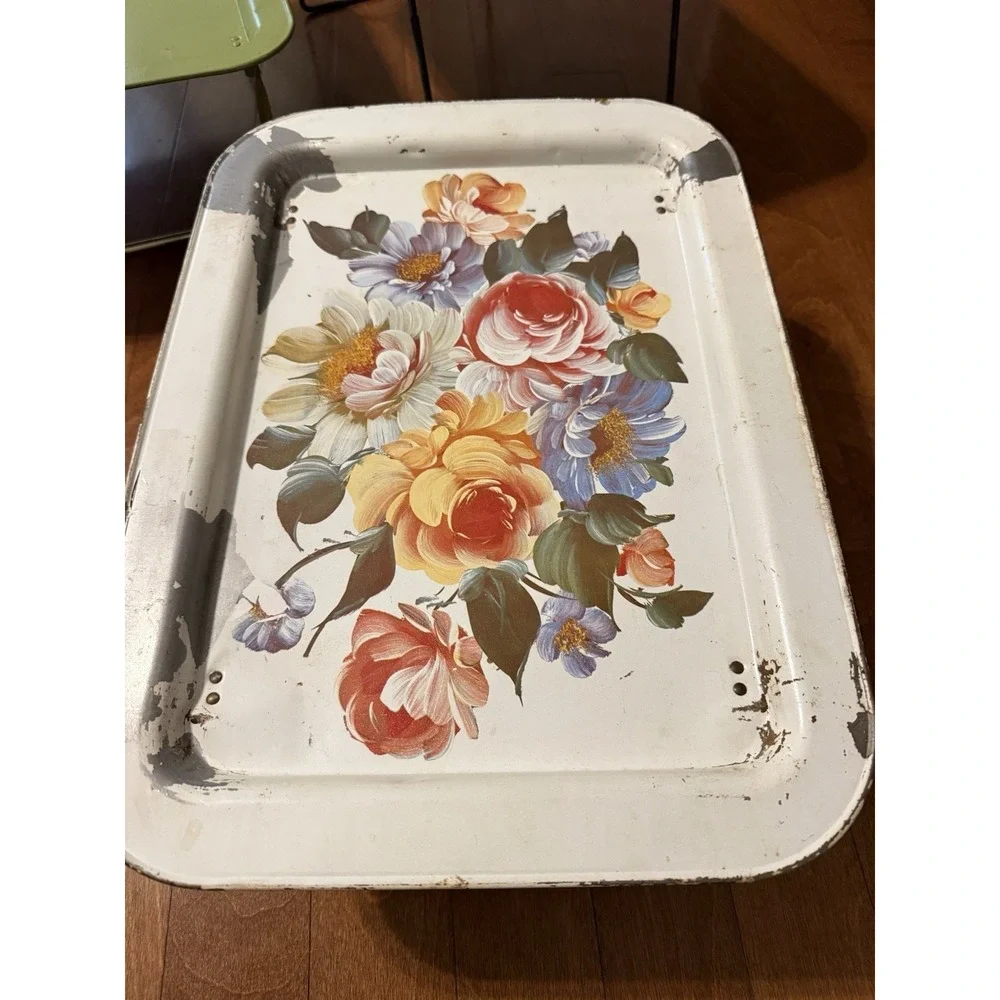 VTG MCM Metal Lap TV Set 3 Trays Folding Legs Floral Roses Shabby Chic Cottage